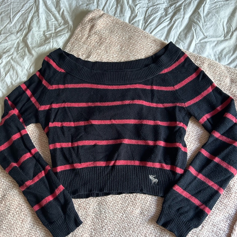 Abercrombie & Fitch Off Shoulder Sweater